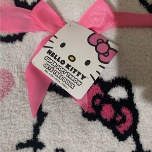 Hello Kitty Pink and White Super Soft Throw